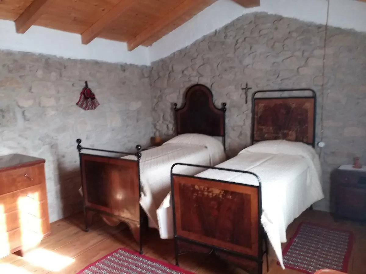 מלון Tuili Casa Museo 