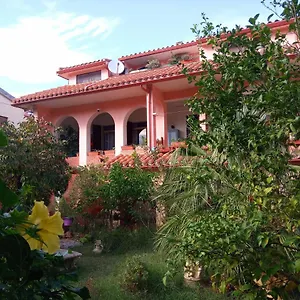 Bed & Breakfast Corrias, Siliqua